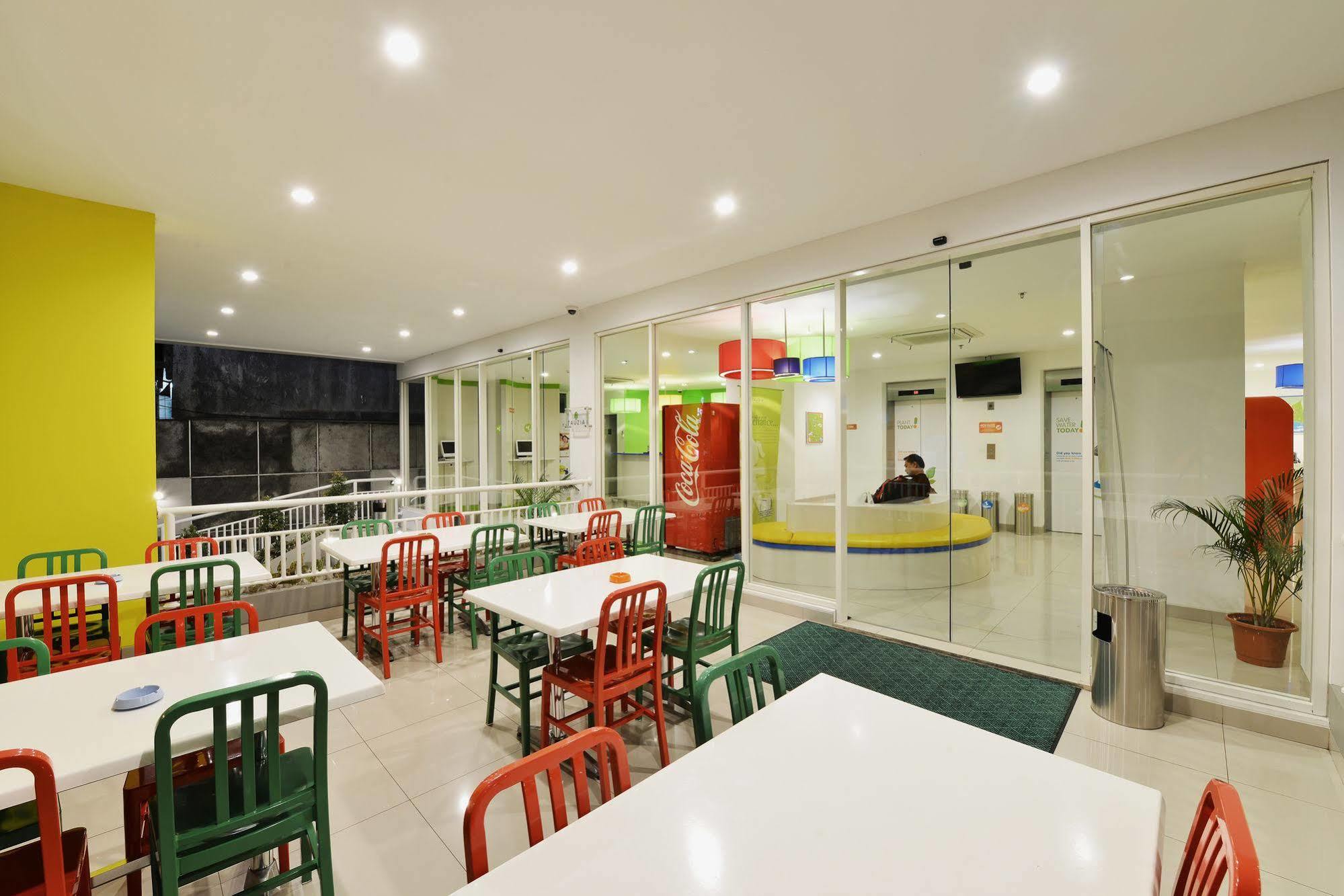 POP! Hotel Malioboro - Yogyakarta Esterno foto